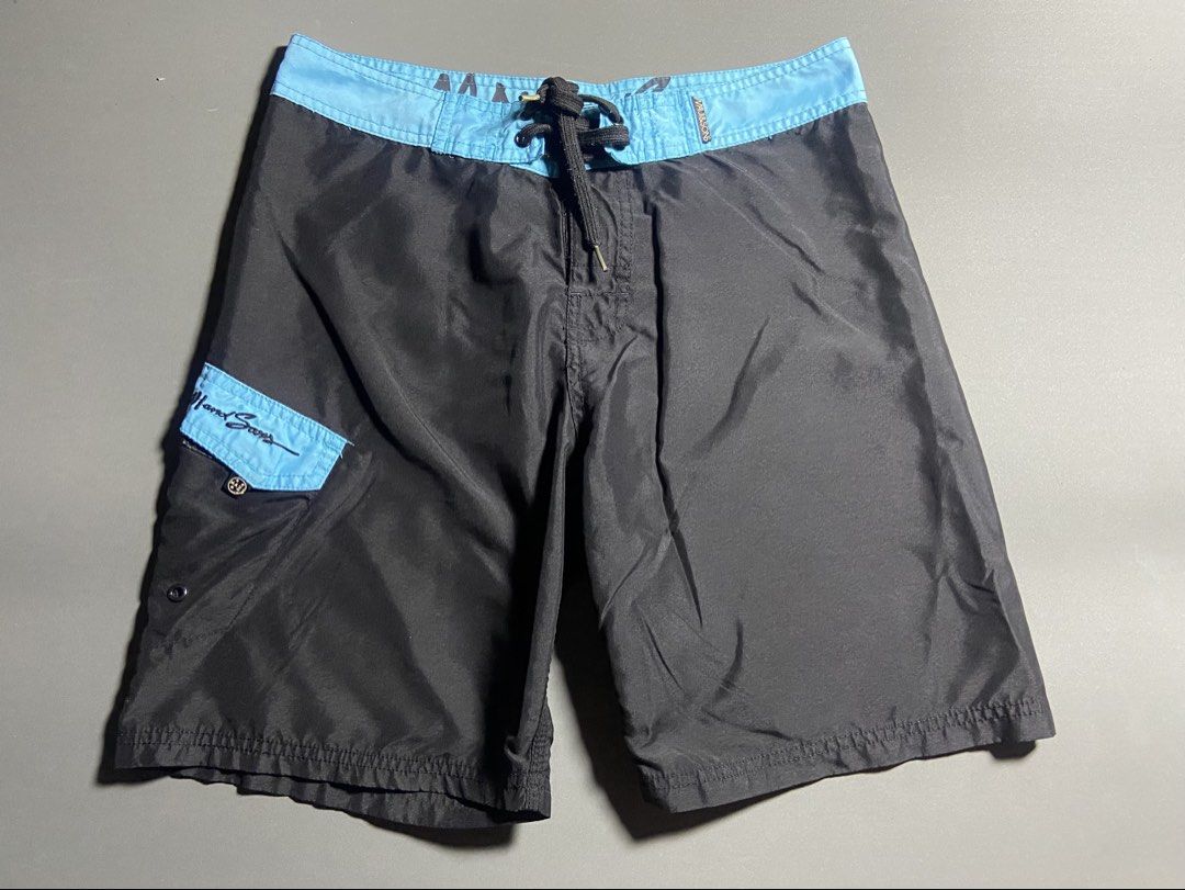 Maui and Sons board short (Category: Activewear) located in Cabuyao City. Submitted by chukz_x (Listing ID 1459962756, Image 2). Description: Maui and Sons board short Size : 32 Dimes : 32W 19L Condition : Excellent Issue : None Price : 350 📍READY TO WEAR 📍Cabuyao Laguna.