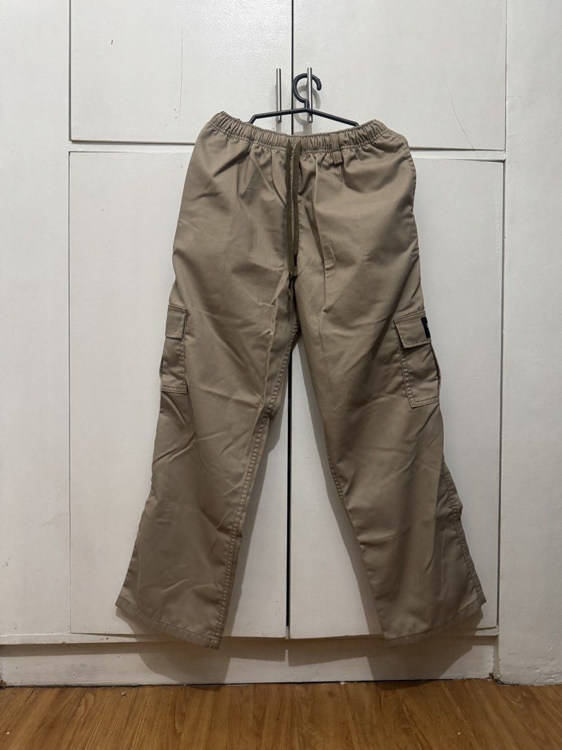Medieval Manila khaki cargo pants (Category: Jeans) located in Manila. Submitted by pedropurokwento (Listing ID 1459928468, Image 1). Description: Medieval Manila khaki cargo pants Size: small- 37.5 inch length x 28 to 36 inches waistline (garterized) x 8.5 inches hem Like new.