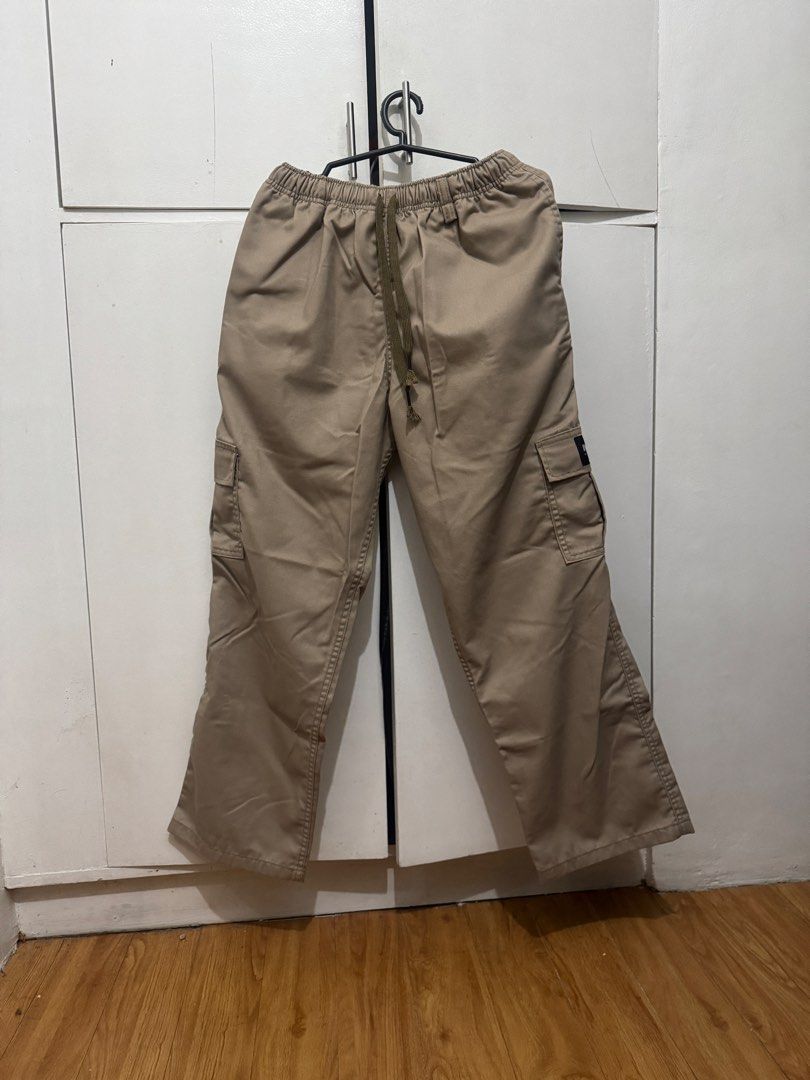 Medieval Manila khaki cargo pants (Category: Jeans) located in Manila. Submitted by pedropurokwento (Listing ID 1459928468, Image 2). Description: Medieval Manila khaki cargo pants Size: small- 37.5 inch length x 28 to 36 inches waistline (garterized) x 8.5 inches hem Like new.
