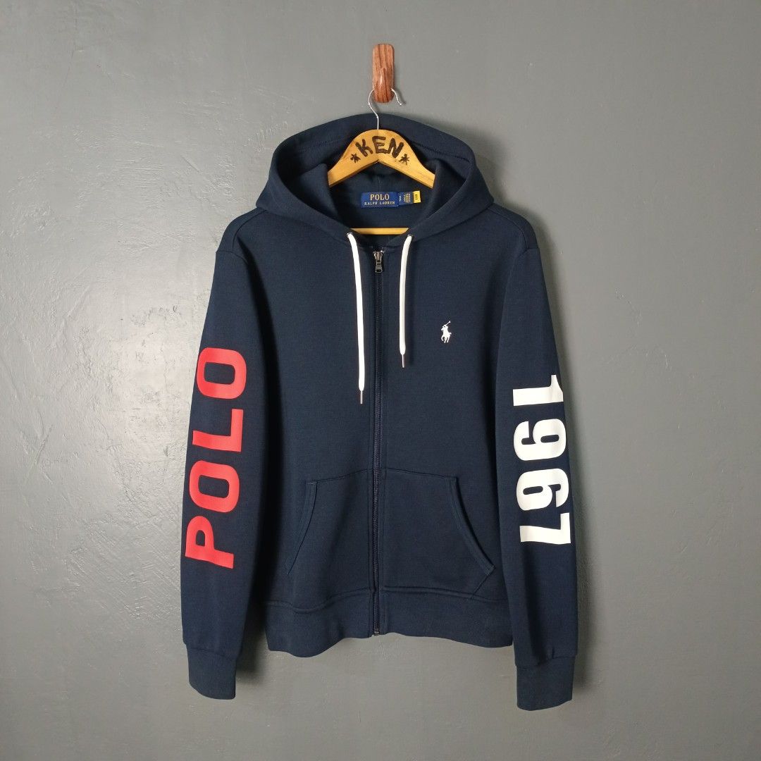 Men's - Ralph Lauren (Category: Coats, Jackets and Outerwear) located in Bacolod City. Submitted by drop.ph (Listing ID 1460017756, Image 2). Description: Ralph Lauren Authentic *Size S - 21x25.5 *Good as New *No Flaws *Price: 2,500php *Add SF if outside Bacolod City .