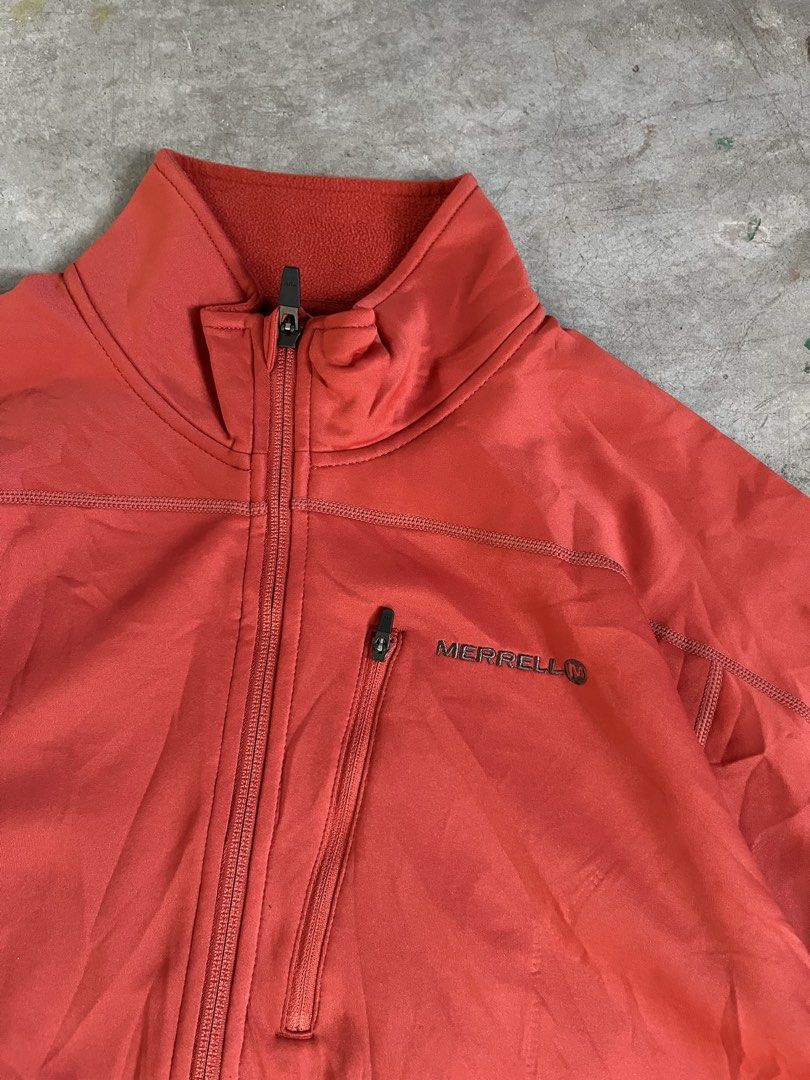 Merrel Jacket (Category: Coats, Jackets and Outerwear) located in Sorsogon. Submitted by elmerroxas421 (Listing ID 1460043588, Image 2). Description: .