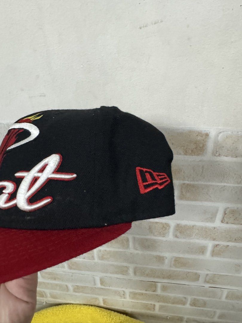 Miami Heat New Era Cap (Category: Caps & Hats) located in Pasig City. Submitted by itsmejaypee25 (Listing ID 1460042866, Image 2). Description: Bought in USA Original New Era, Hardwood Classic.
