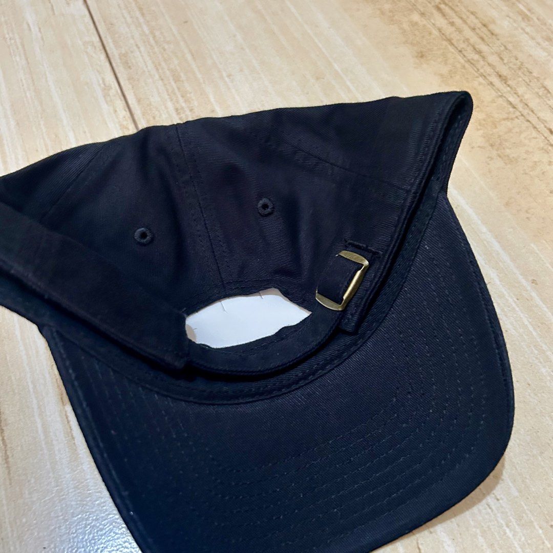 Milwaukee Brewings Baseball Cap (Category: Caps & Hats) located in Manila. Submitted by thrifto1 (Listing ID 1460052077, Image 3). Description: Plaridel Bulacan loc Detailed pictures posted 450 only As new condition Adult size | Adjustable.
