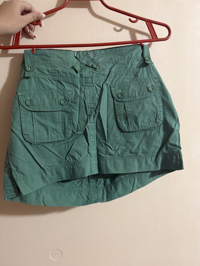 Mint mini skirt (Category: Skirts) located in Binan City. Submitted by prelovedbykats_011 (Listing ID 1460050235, Image 2). Description: - Mint Green mini skirt -Denim - cute and casual - worn twice.