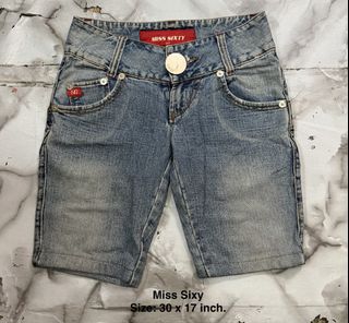 (Category: ) located in . Submitted by pinkyswearshop (Listing ID 1459963059, Image 1). Description: .