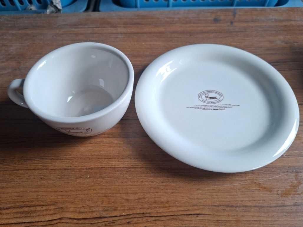 Mister Donut Cup and Saucer (Category: Coffee & Tea Tableware) located in Consolacion. Submitted by luxekerei (Listing ID 1457582793, Image 2). Description: - vintage Mister Donut ceramic coffee cup and saucer set featuring the classic "World's best coffee & Fresh Donuts Since 1955 Boston Mass." logo.