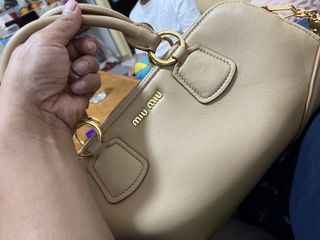 （分類：）位於 。 由 france589 提交（商品編號 1459982594，圖片 1）。簡介： 。