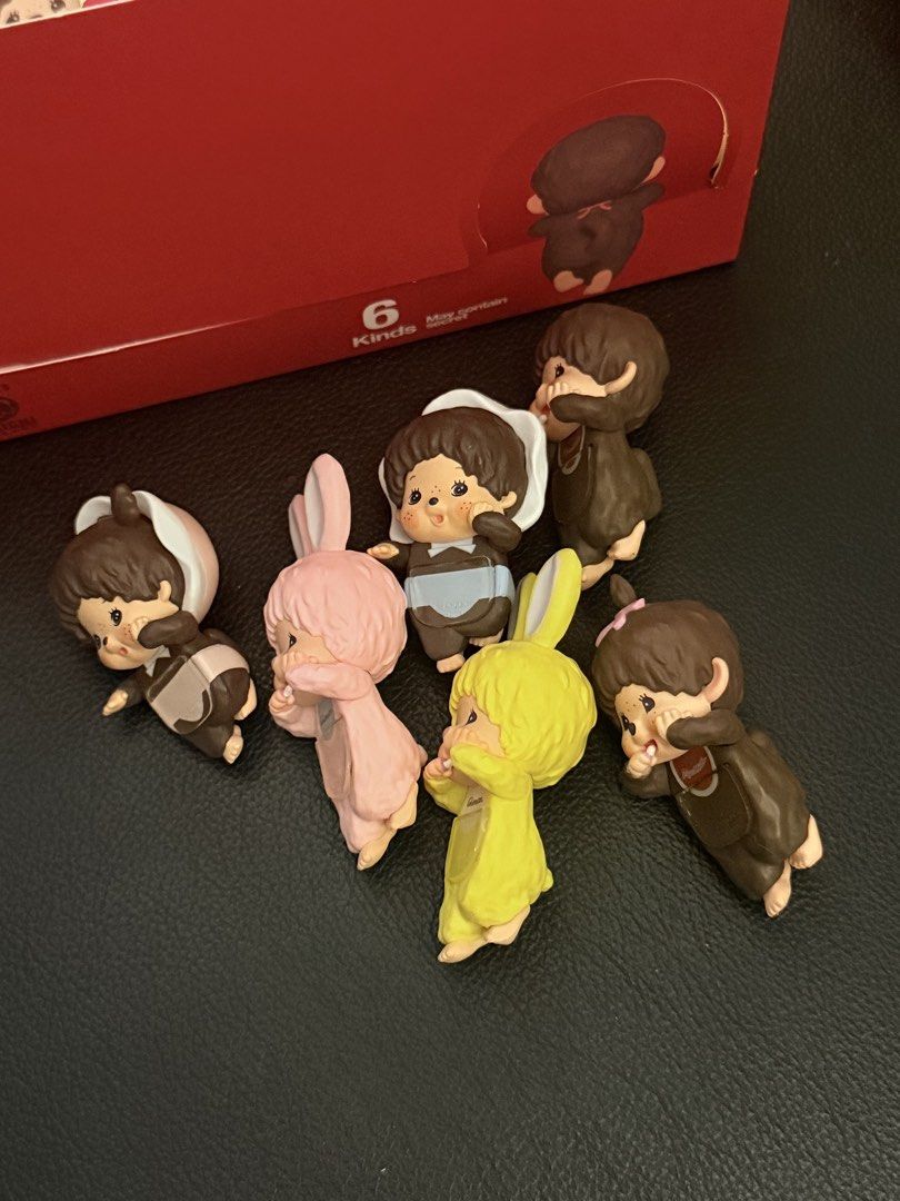Monchhichi Hippers whole set (Category: Designer & Blind Box Toys) located in Paranaque City. Submitted by by_wsjonig (Listing ID 1460087494, Image 1). Description: 3,000 for whole cornfirmed set with mother box.