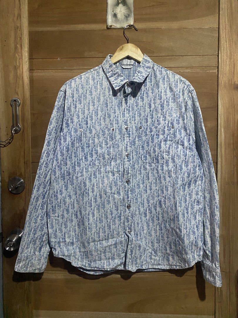 Monogram Dior polo long sleeve (Category: Longsleeves) located in Manila. Submitted by sixbysix (Listing ID 1459958997, Image 1). Description: Dimes 24x28 Issue none 10/10CR. Pm for interested .