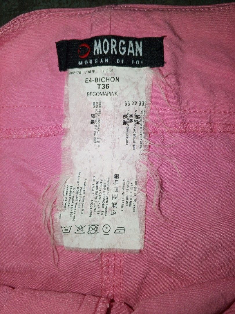 MORGAN FLARE JEANS (Category: Jeans) located in Alabel. Submitted by welben1991 (Listing ID 1459921795, Image 2). Description: morgan detoi excellent Condition issue none 28*38.