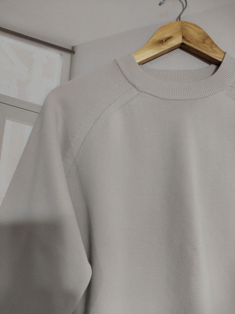 Muji knit pull over (Category: Longsleeves) located in Lucena. Submitted by styleddsc (Listing ID 1460005418, Image 3). Description: .