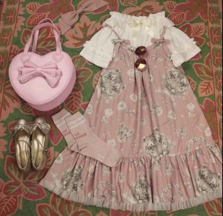 (Category: ) located in . Submitted by jiajiajia.jia (Listing ID 1460019568, Image 1). Description: .