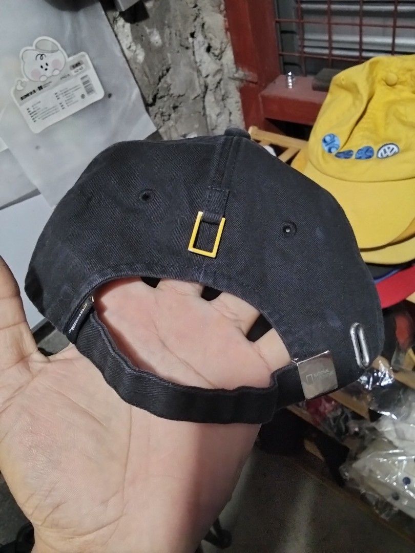 National geographic dadhat (Category: Caps & Hats) located in Davao. Submitted by thrft2jerusalem (Listing ID 1459990579, Image 2). Description: 10/10 color rate adult size condition: vgood we do shipping nationwide thru JNT or LBC meet up at San Pedro location Davao city.