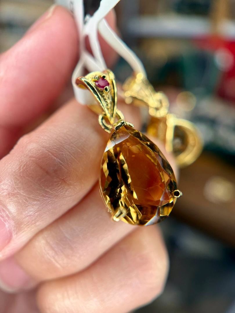 Natural Citrine & Natural Ruby Pendant (Category: Body Jewelry) located in Baguio. Submitted by asna_taku (Listing ID 1459982629, Image 2). Description: ✨ Golden glow with a touch of ruby! ❤️💛 A beautiful Natural Citrine & Ruby Pendant, newly crafted in silver plated in gold. The warm golden citrine paired with a delicate ruby accent makes this a timeless piece that adds an elegant pop of color to any look. ✨ 💎 Natural Citrine ❤️ Natural Ruby ✨