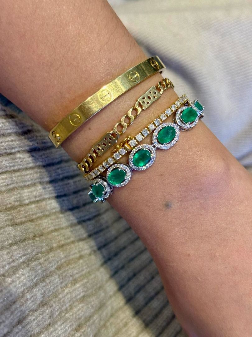 Natural Emerald Tennis Bracelet (Category: Bracelets) located in Baguio. Submitted by asna_taku (Listing ID 1460001031, Image 2). Description: 💚 Natural Emerald Tennis Bracelet A timeless pop of natural emeralds surrounded by sparkling moissanite halos ✨💚 Each oval emerald has its own natural character and inclusions, giving the bracelet that beautiful, unmistakable emerald look. Set in silver, with an adjustable fit from 15–18cm — perfect for 