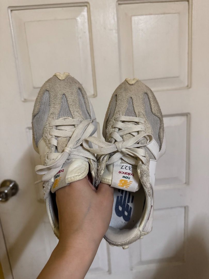 NB 327 W5.5 (Category: Sneakers) located in Las Pinas. Submitted by declutter.with.love (Listing ID 1460042858, Image 1). Description: Used few times only Check soles.