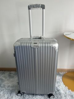 （分類：）位於 。 由 fashiontrade_luggage_company 提交（商品編號 1459932552，圖片 1）。簡介： 。