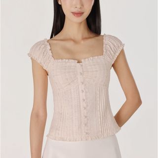 (Category: ) located in . Submitted by wardrobetreasures_ (Listing ID 1460062000, Image 1). Description: .