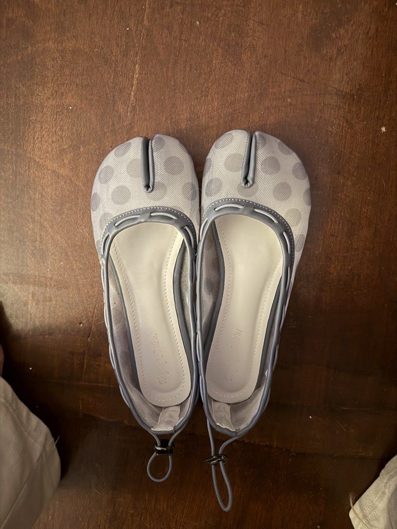 [SOLD] Niche Grey Polka Dot Tabi Flats (Category: Flats & Sandals) located in San Juan City. Submitted by sfvr. (Listing ID 1460095204, Image 1). Description: - Grey tabi flats - Subtle polka dot pattern - Breathable mesh material - Easy slip-on design - Functional drawstring at the back - Ideal for comfortable everyday wear Used once! .