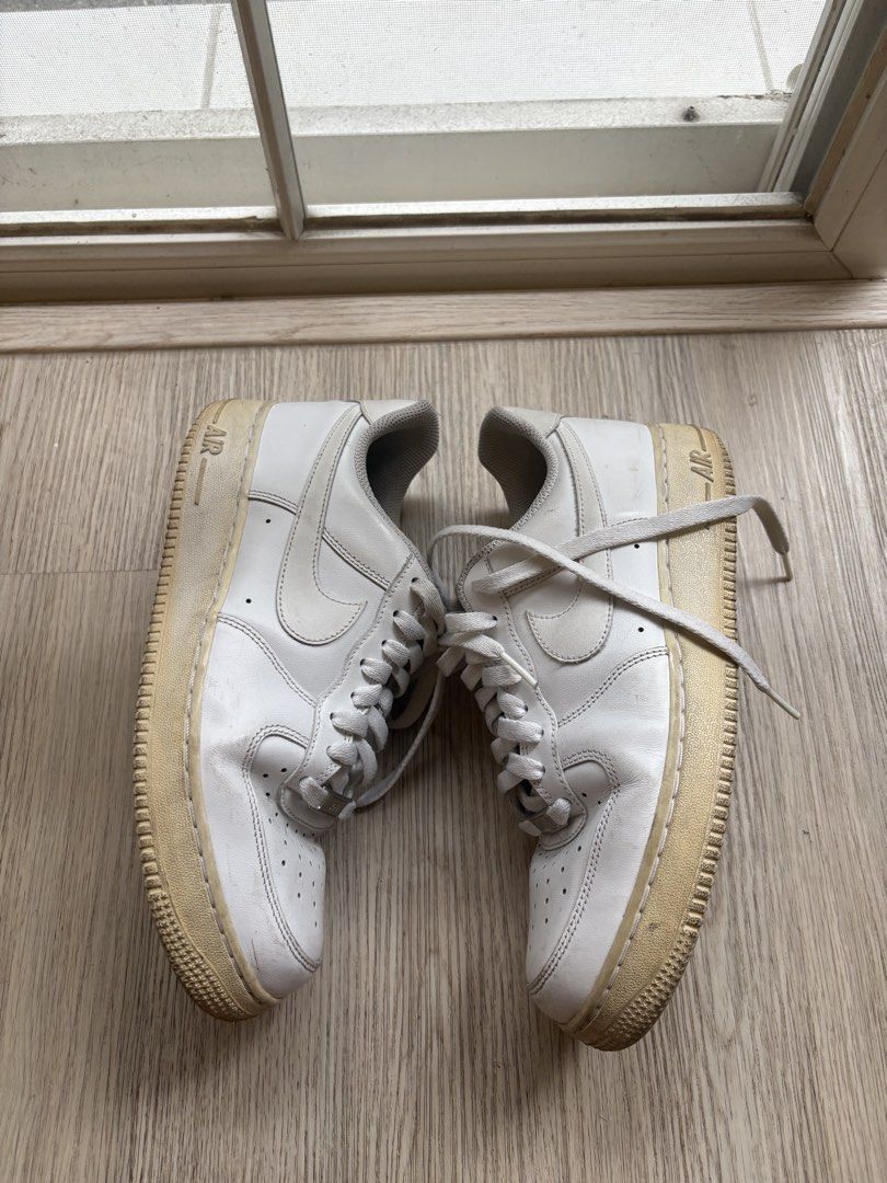 Nike Air Force 1’s White (Category: Casual Shoes) located in Paranaque City. Submitted by max_bully014 (Listing ID 1460001688, Image 2). Description: Classic AF1 No issues just used.