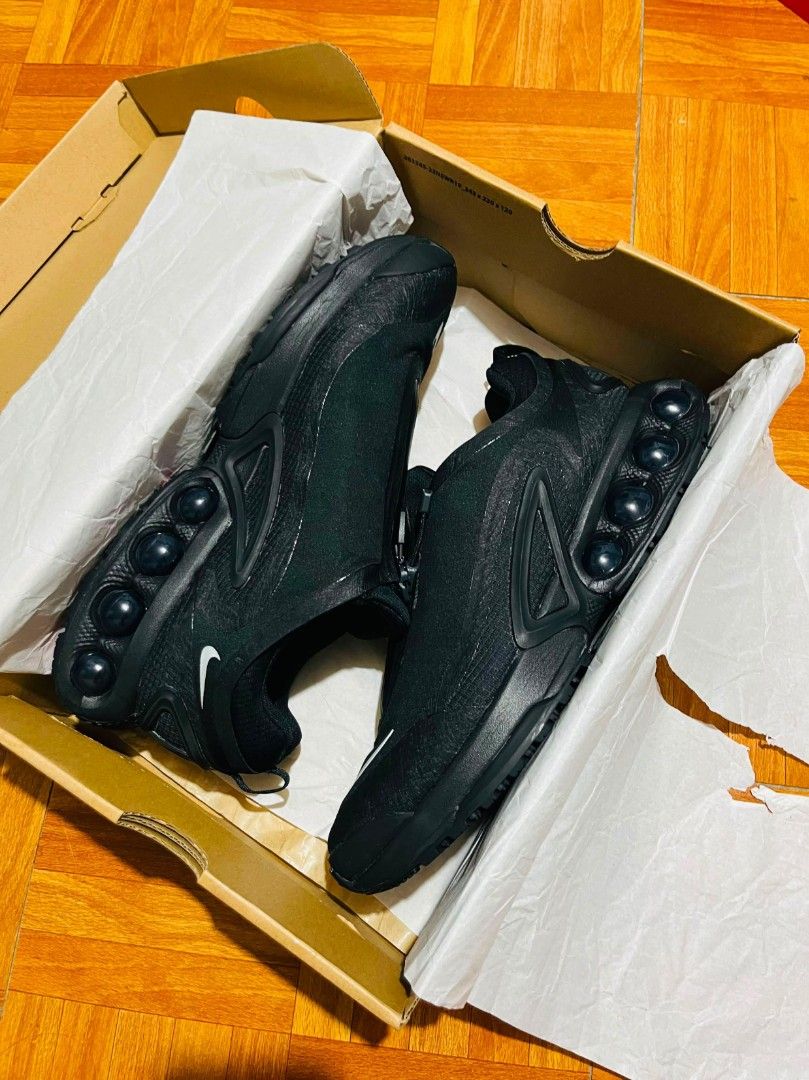 Nike Air Max Dn Roam (Category: Sneakers) located in Makati City. Submitted by foundbyfuego (Listing ID 1459971373, Image 1). Description: Nike Air Max Dn Roam 10 US / 9 UK / 44 EUR AS NEW CONDITION.