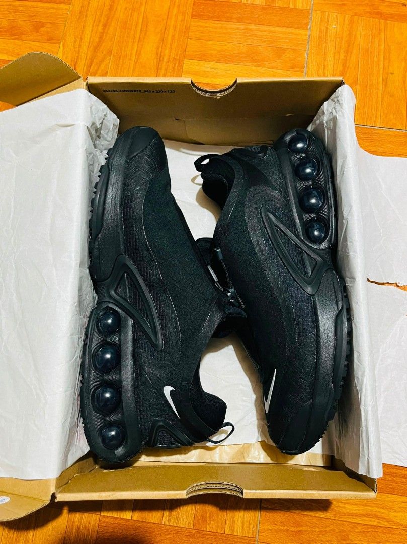 Nike Air Max Dn Roam (Category: Sneakers) located in Makati City. Submitted by foundbyfuego (Listing ID 1459971373, Image 2). Description: Nike Air Max Dn Roam 10 US / 9 UK / 44 EUR AS NEW CONDITION.