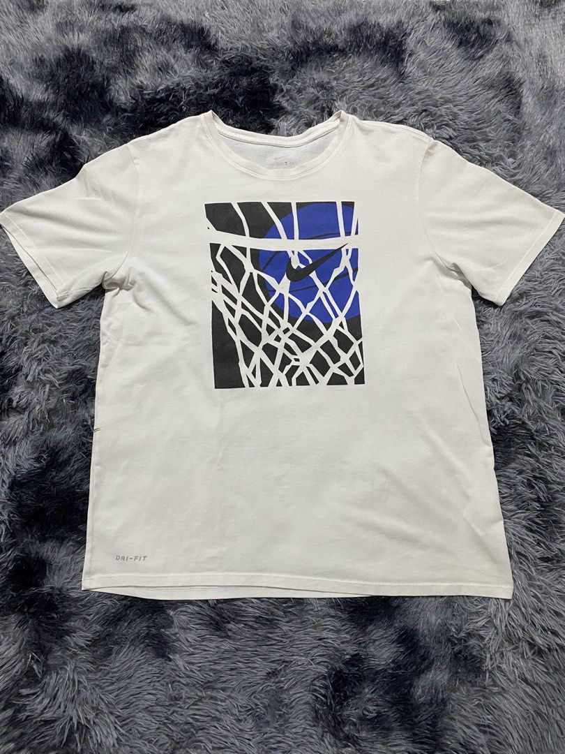 Nike Basketball Dri fit tee (Category: Tshirts & Polo Shirts ) located in Manila. Submitted by zrothrift (Listing ID 1460054032, Image 1). Description: Nike Basketball Dri fit tee Measurements: Medium on Tag Width: 22 Inches Length: 27 Inches slightly bacon neck ₱200.
