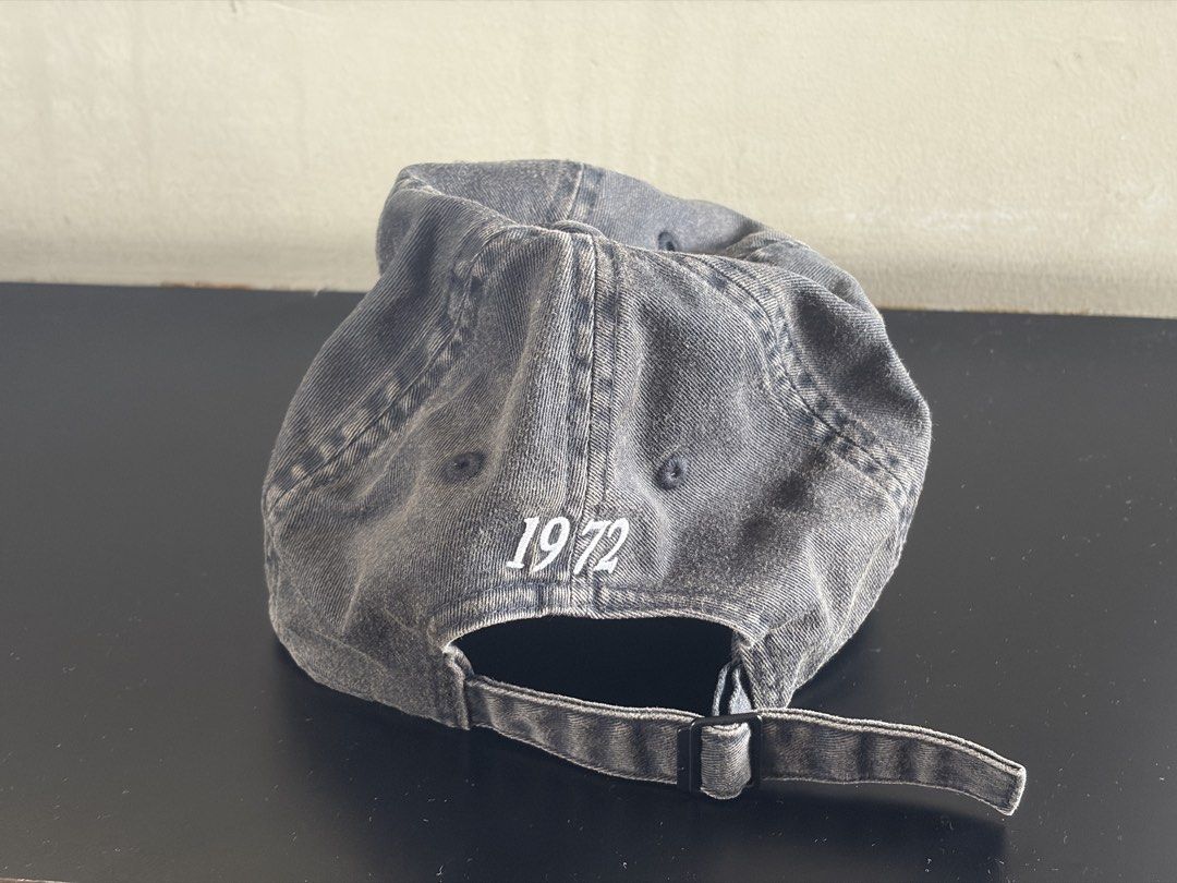 Nike Denim Club Cap (Category: Caps & Hats) located in Quezon City. Submitted by aapxx (Listing ID 1459957574, Image 3). Description: Used Nike washed denim club cap. Still good condition. Size is S/M. Payment through online bank transfer or gcash. .