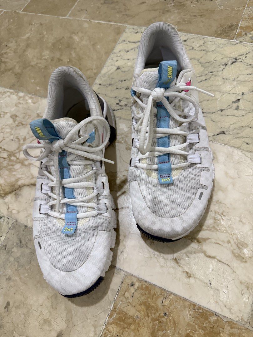 Nike Free Metcon 5 (Category: Sneakers) located in Manila. Submitted by v2024 (Listing ID 1460032567, Image 2). Description: .