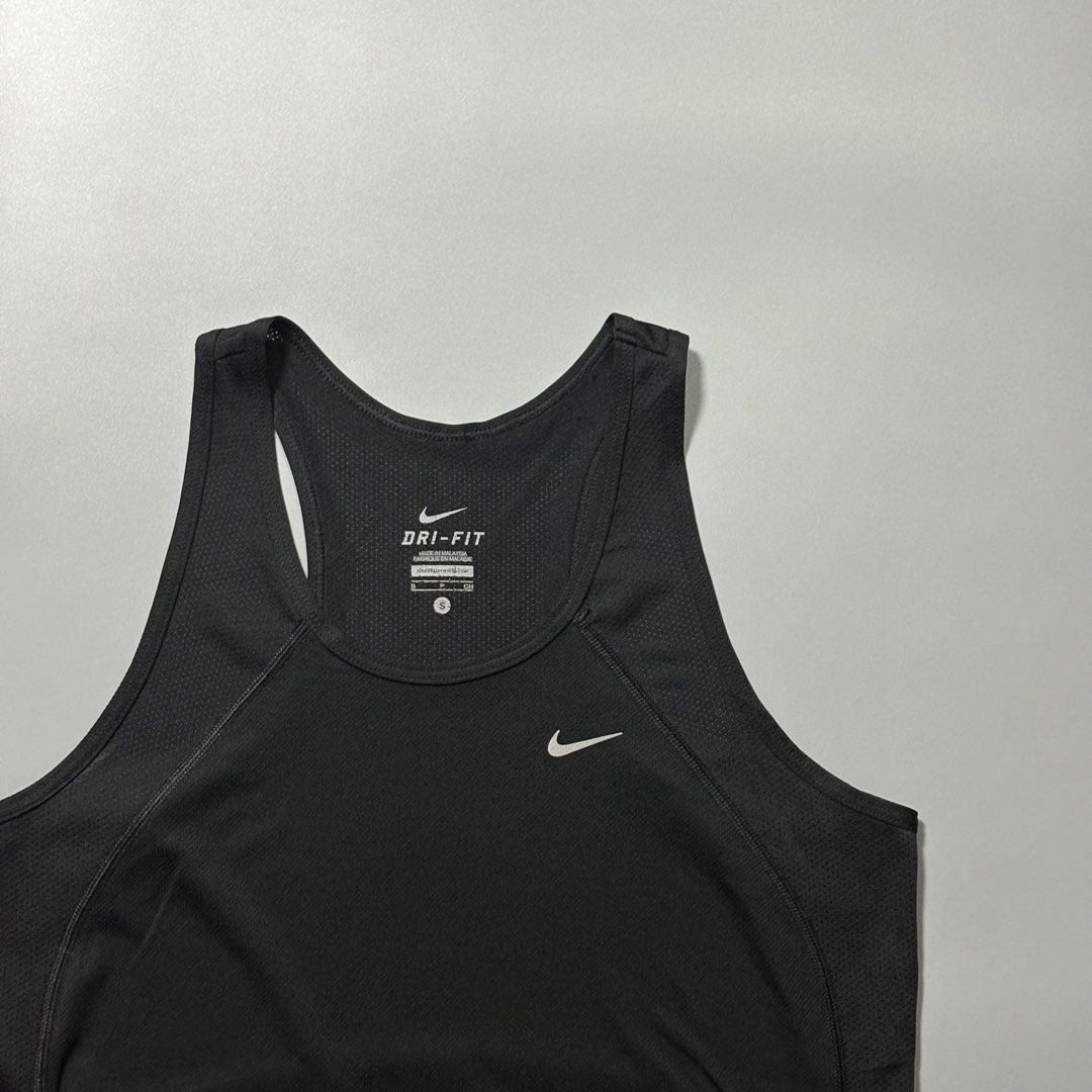 Nike Racerback Dri-FIT Tank Top (Category: Activewear) located in Tayabas. Submitted by aj.lmnop (Listing ID 1460048469, Image 2). Description: .