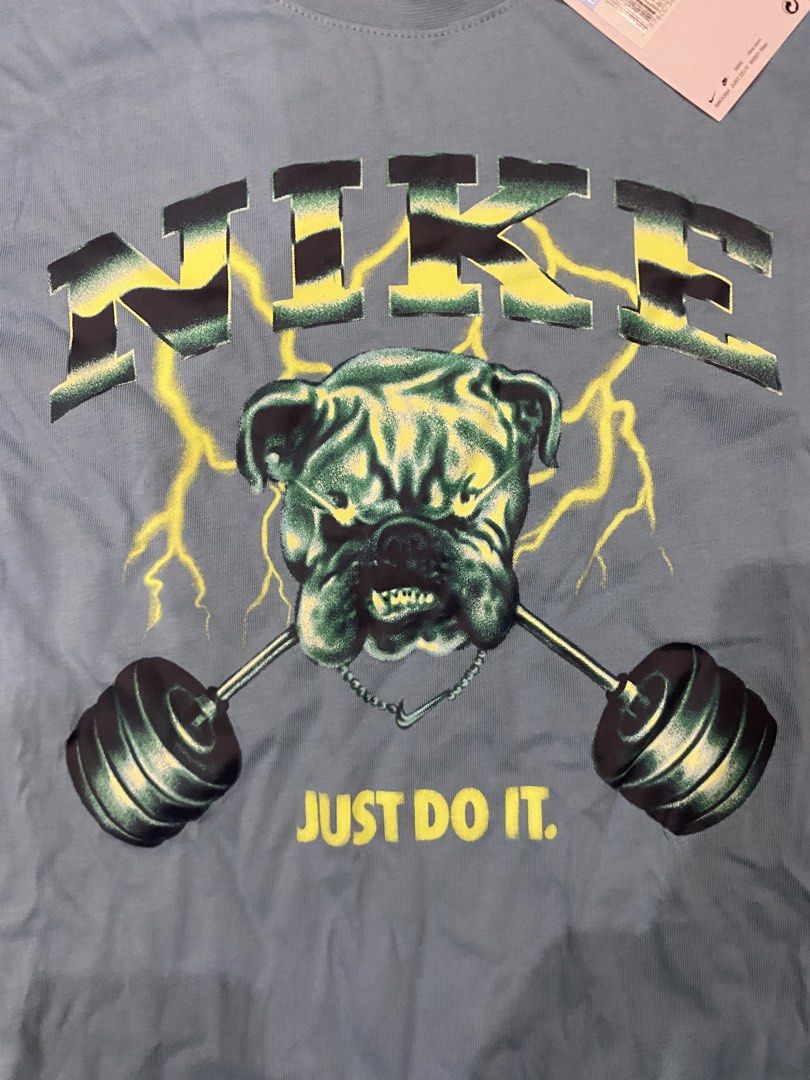 Nike Tee “Bully” (Category: Tshirts & Polo Shirts ) located in Angeles City. Submitted by thecurator.67 (Listing ID 1459920181, Image 2). Description: Authentic with tag No issues lukot lang L - 27.5 W - 19.