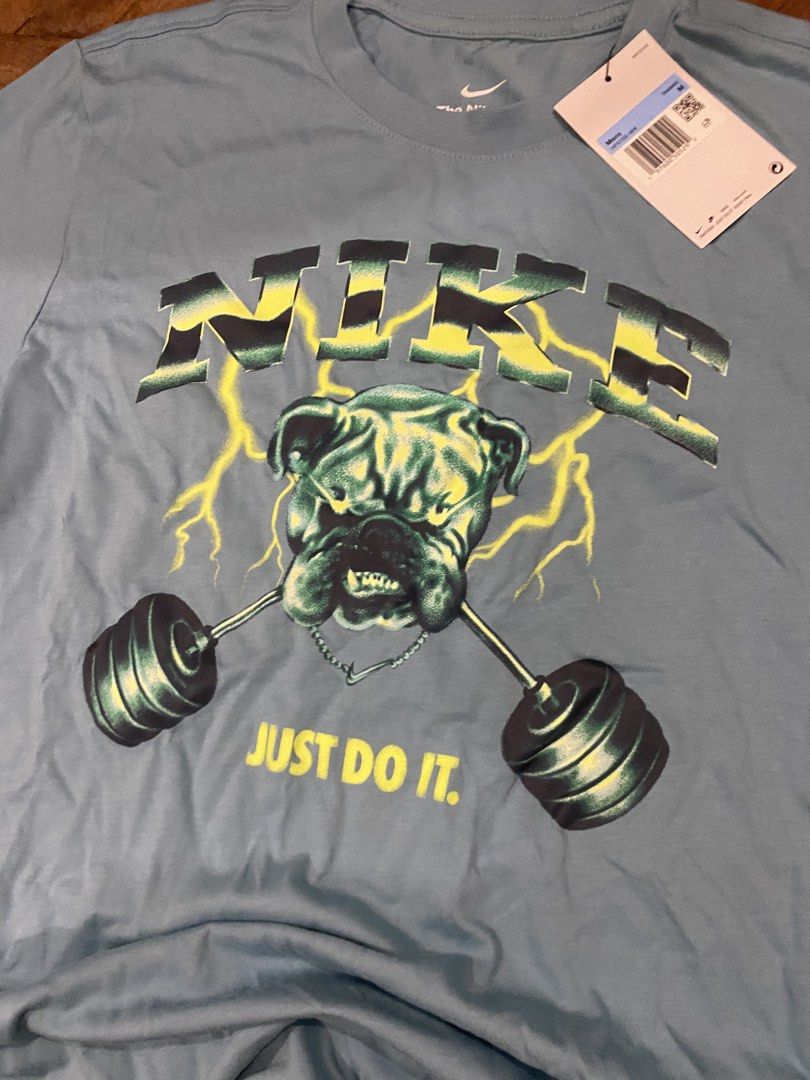 Nike Tee “Bully” (Category: Tshirts & Polo Shirts ) located in Angeles City. Submitted by thecurator.67 (Listing ID 1459920181, Image 3). Description: Authentic with tag No issues lukot lang L - 27.5 W - 19.