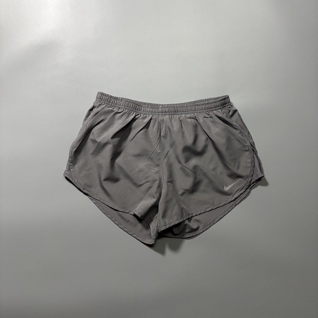 Nike Tempo Gray Running Shorts (Category: Activewear) located in Tayabas. Submitted by tayabaskartell (Listing ID 1460038969, Image 1). Description: .