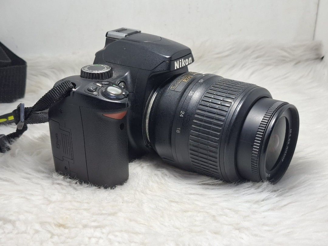 nikon d60 with 18-55mm lens (Category: Cameras) located in Manila. Submitted by ultimogizmos (Listing ID 1460063922, Image 2). Description: nikon d60 with 18-55mm lens no issues working autofocus working flash 10.2 megapixel best for beginner's / students/ photojournalist 13k shutter count last price.