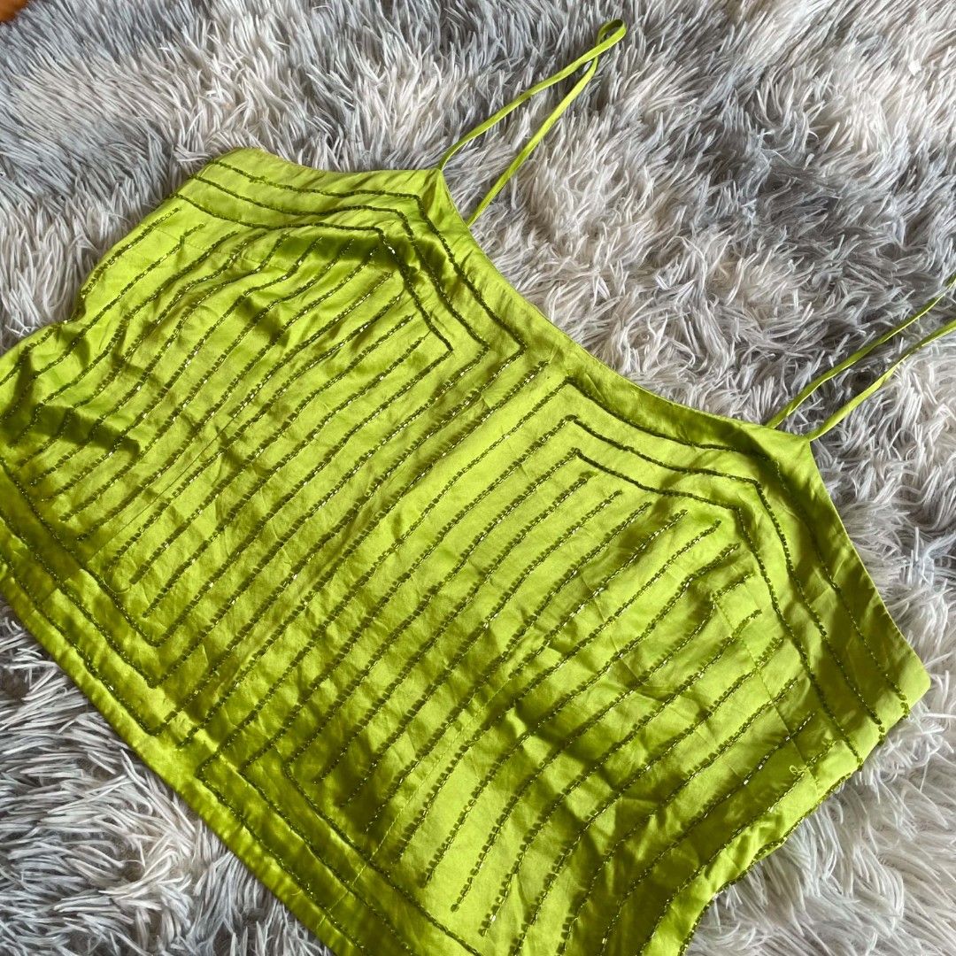 NYGÅRD Lime Beaded Top ✨ (Category: Sleeveless) located in Pamplona. Submitted by baddiefinds (Listing ID 1459920984, Image 2). Description: NYGÅRD Lime Beaded Top ✨ Branded - Nygard Collection Petites 14 Y2K / Party / Formal Size: M-L | Beaded satin, good condition.