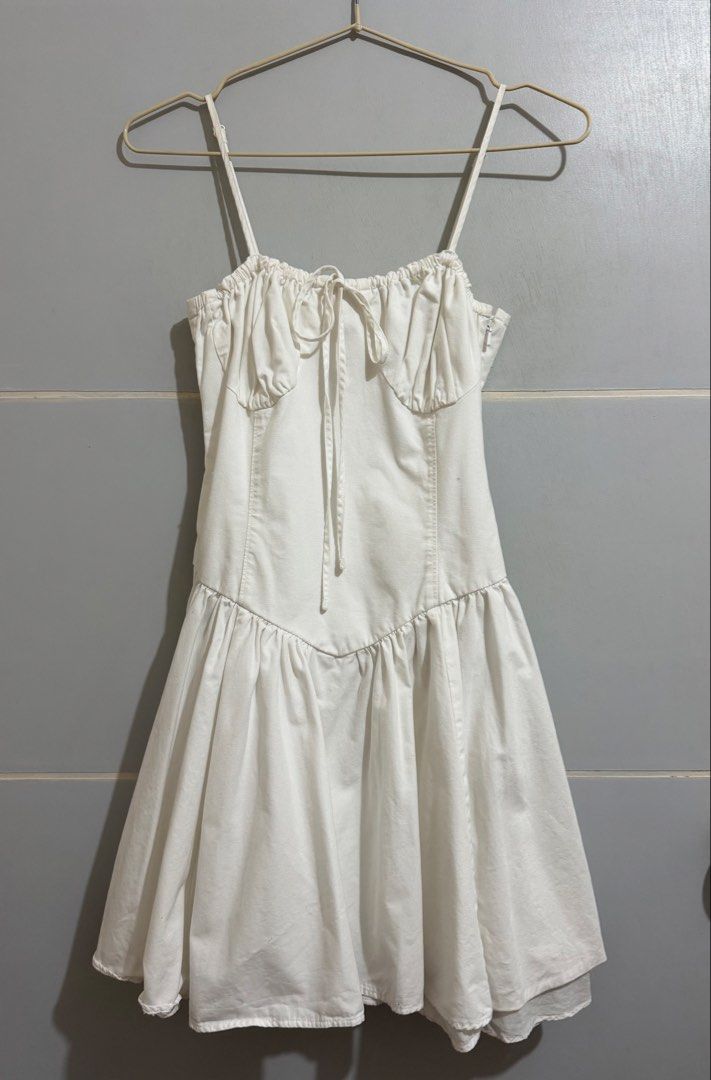 Oak+Fort CORSET MINI DRESS (Category: Dresses) located in Manila. Submitted by _mikash (Listing ID 1459932501, Image 1). Description: Oak+Fort Corset Dress Xs -bought in US -once used -super ganda pa quality .