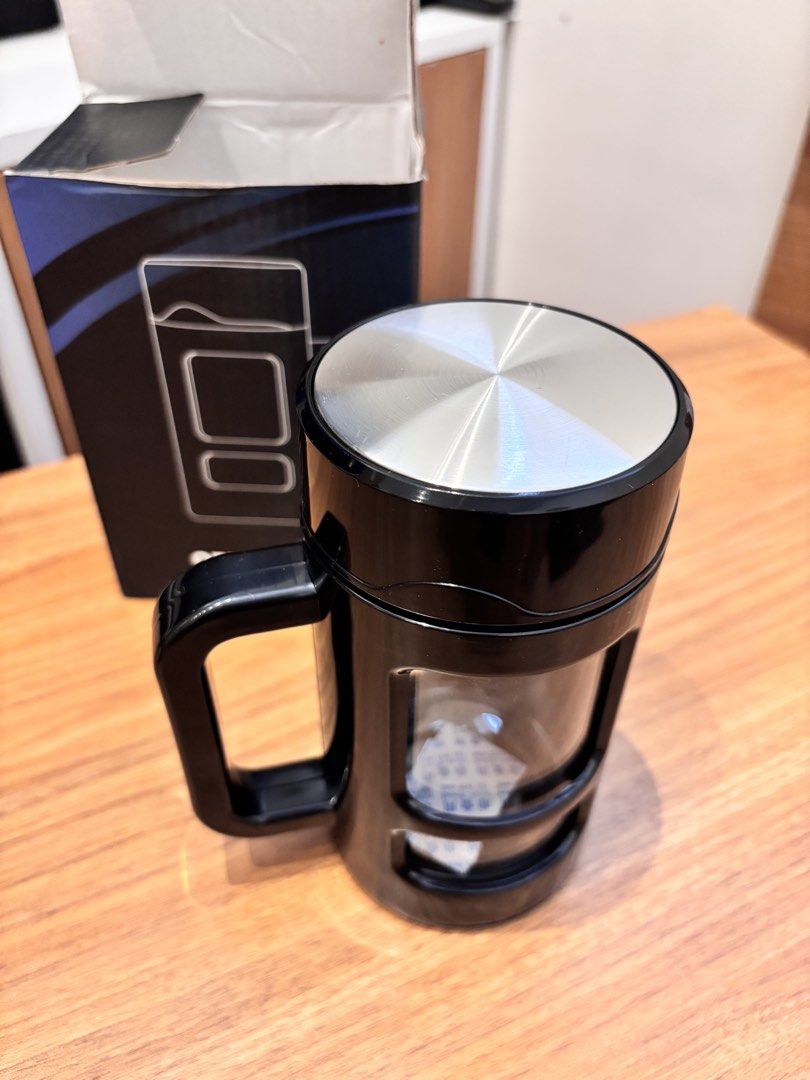 Office Cup (Category: Coffee & Tea Tableware) located in Quezon City. Submitted by loverosvir (Listing ID 1460060396, Image 2). Description: .