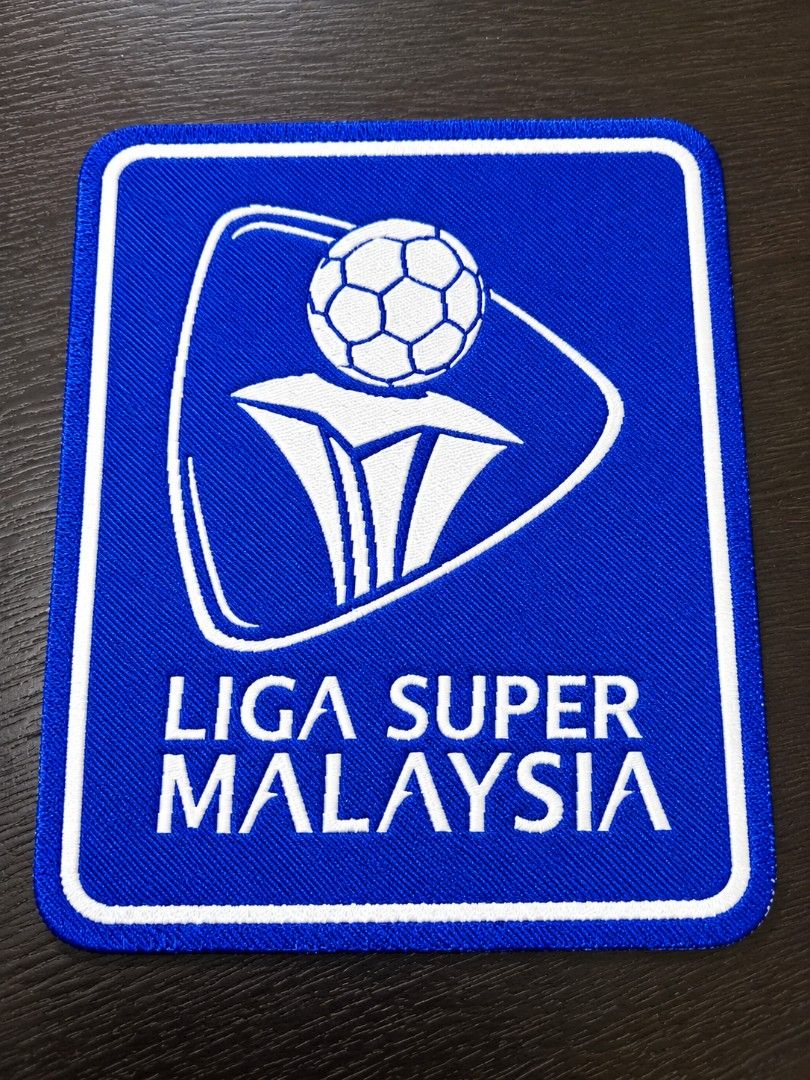 Official Patch 2013 (Category: Other Sports Equipment and Supplies) located in Kuala Lumpur. Submitted by legacykits (Listing ID 1460038559, Image 3). Description: 1 RM 5 Ambil lebih harga boleh bincang.