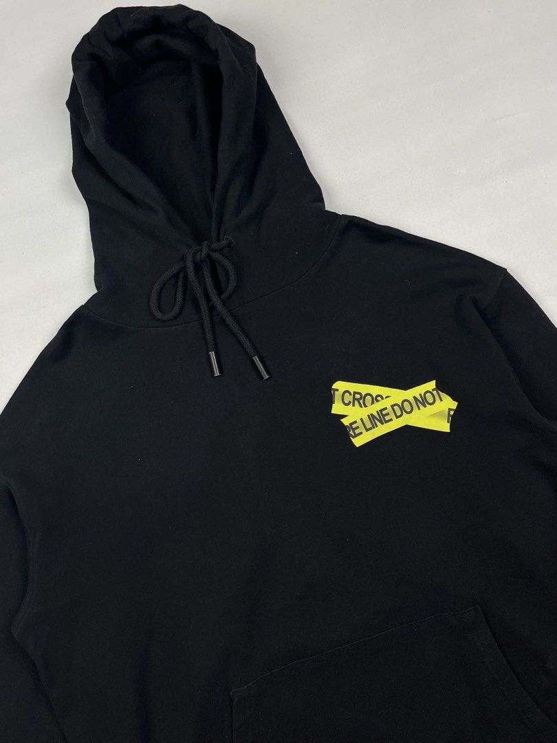 Off-White Oversized Fire Tape Hoodie (Category: Hoodies) located in Puerto Princesa. Submitted by paradise5300 (Listing ID 1460060067, Image 3). Description: Off-White Oversized Fire Tape Hoodie Tagged Size: XS / best fit Medium - Large Dimensions Inches length: 27.5 Inches width: 23 Condition: Very good Color rate: 9.5 Flaws: Minimal scratch (barely noticeable) MESSAGE US FOR MORE DETAILS 1,399 shipping fee is not yet included. .