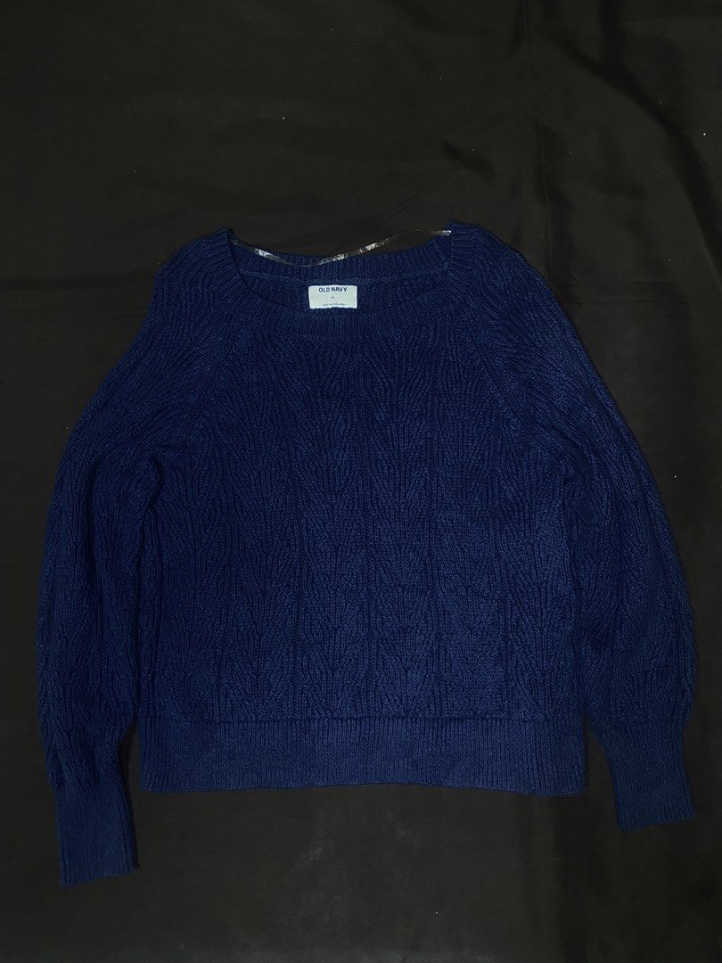 Old Navy Knitted Sweater (Category: Others Tops) located in Bay. Submitted by paoloconic70568 (Listing ID 1459946856, Image 1). Description: Old Navy Knitted Sweater Women's Color Rate: 10/10 Color may vary due to lighting M on tag W-19 L-24 Issue: None.