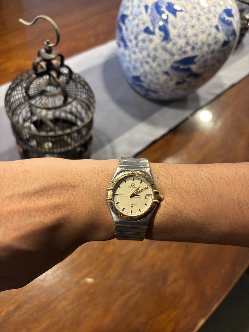 Omega Constellation (Category: Men's Watches) located in Manila. Submitted by south.parc (Listing ID 1459953672, Image 2). Description: Omega Constellation Approximately early 2000’s Quartz Half Bar 35mm Used daily Issue: missing one gold cap on bracelet..