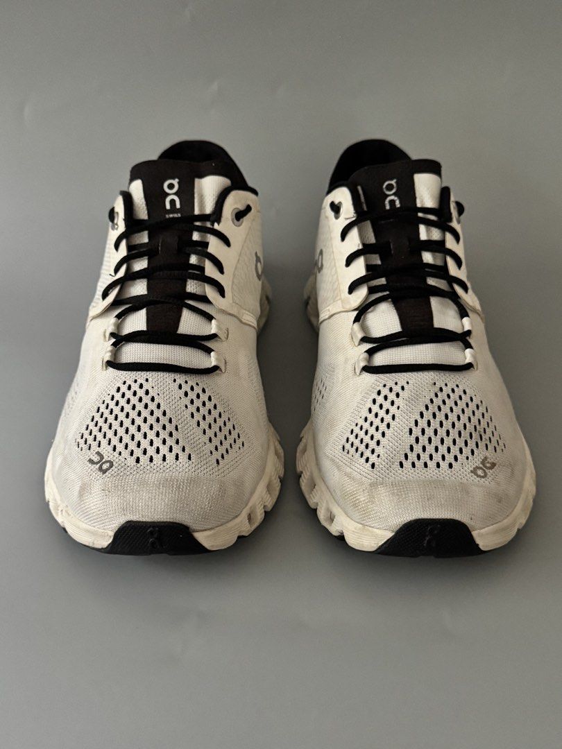 ON CLOUD X (MEN) (Category: Sneakers) located in Legazpi City. Submitted by mr.leonardo (Listing ID 1459985051, Image 2). Description: 📍ON CLOUD X (MEN) 7.5US | 40.5EURO | 7UK VERY GOOD|REPLACED INSOLE |SIGN OF USE (OFF/LEGIT) AUTHENTICITY NOT GUARANTEE 1600 PLUS SF 💸 (SEE PICS FOR DETAILS) 📦OPEN FOR SHIPPING NATIONWIDE ✅THRIFTED PAIR PM IF INTERESTED📥 LOCATION: LEGAZPI ALBAY BICOL 📍.