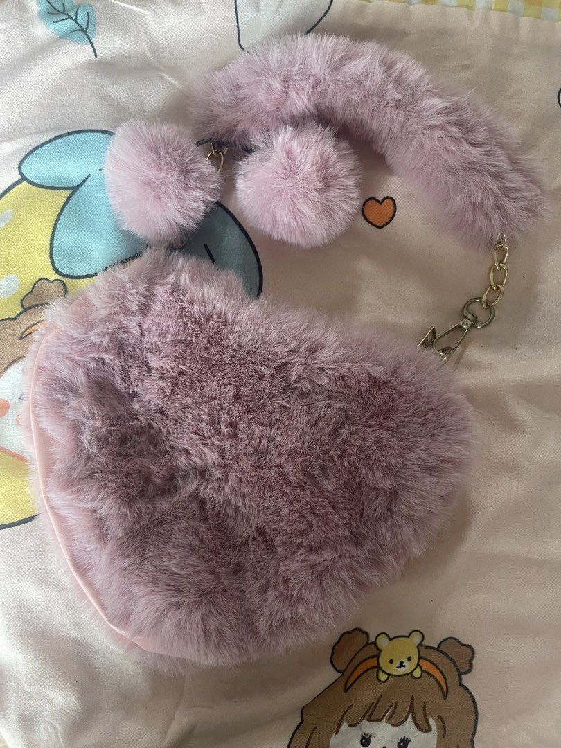 Orher (Category: Shoulder Bags) located in Makati City. Submitted by loushhh (Listing ID 1459958038, Image 1). Description: .