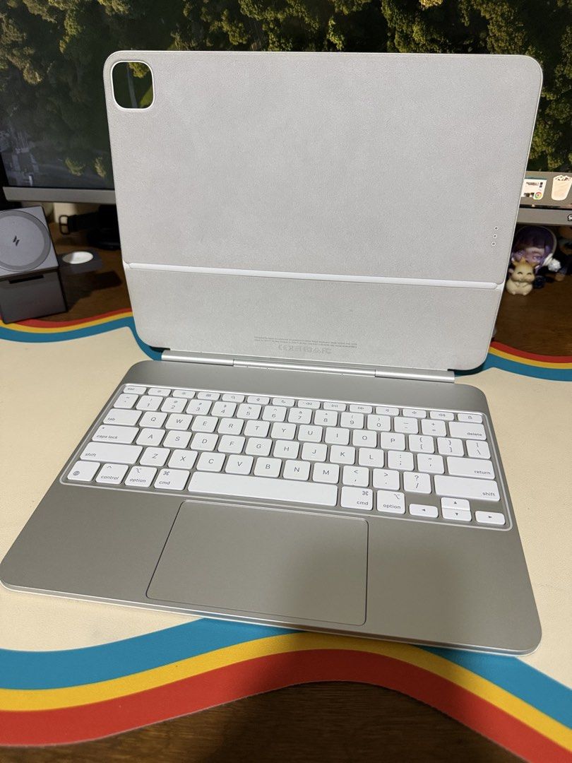 Original Apple Magic Keyboard for iPad Pro M4 / M5 (13 INCH) (Category: Computer Keyboard) located in Manila. Submitted by razelysonn (Listing ID 1460087638, Image 3). Description: Fixed price non negotiable :) Original Magic keyboard for iPad Pro M4 13 inch iPad Pro M5 13 inch Leather skin installed to protect the body worth 3k Location: Binondo mnl .