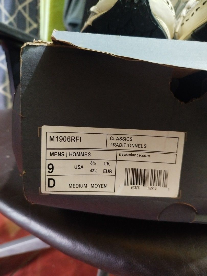 Original New Balance 1906R (Category: Casual Shoes) located in Manila. Submitted by erichson_1998 (Listing ID 1459958814, Image 3). Description: .