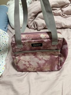 (Category: ) located in . Submitted by audrey95 (Listing ID 1460015707, Image 1). Description: .