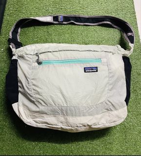 (Category: ) located in . Submitted by AsisThriftStore (Listing ID 1460097836, Image 1). Description: .