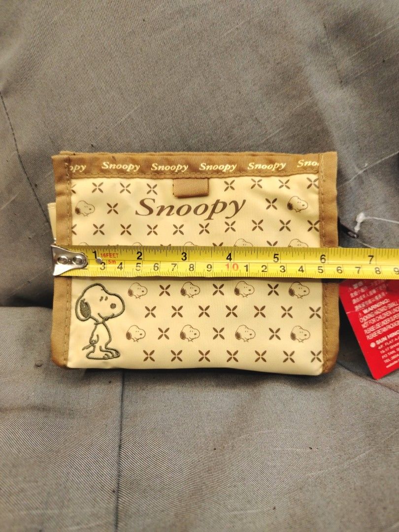 Peanuts Snoopy Beige Brown Pouch (Category: Purses & Pouches) located in San Fernando. Submitted by jpmarketplace2023 (Listing ID 1460035717, Image 2). Description: 💚 All items are authentic from Japan. 💛 MOP: GCash (❌️ GCash Protect) 🩵 MOD: LBC only (❌️ S. Checkout, COD, COP) 💙 Meet-up: Vista Mall, San Fernando, Pampanga 💜 All items are on-hand. 🧡 First to pay gets the item first. ❤️ Breakable items are packed with care and caution. Seller