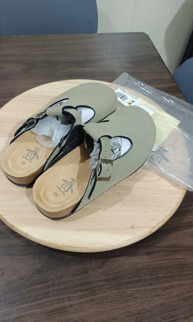 Penguin Clogs For Women US 9 (Category: Flats & Sandals) located in Pasig City. Submitted by lala_alday (Listing ID 1459949843, Image 2). Description: Penguin Clogs Women Store bought London Brand New - Just Arrrived Style Pamela - Color Sand RFS not my size.