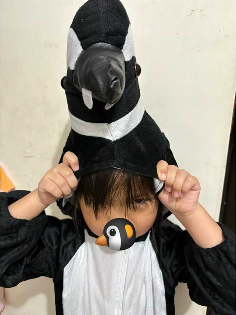 Penguin Onesie Kids Costume (Category: Babies & Kids Fashion) located in Manila. Submitted by prelovedforsale. (Listing ID 1460091949, Image 3). Description: from divi never been used height: 110 age: 6 yrs old.